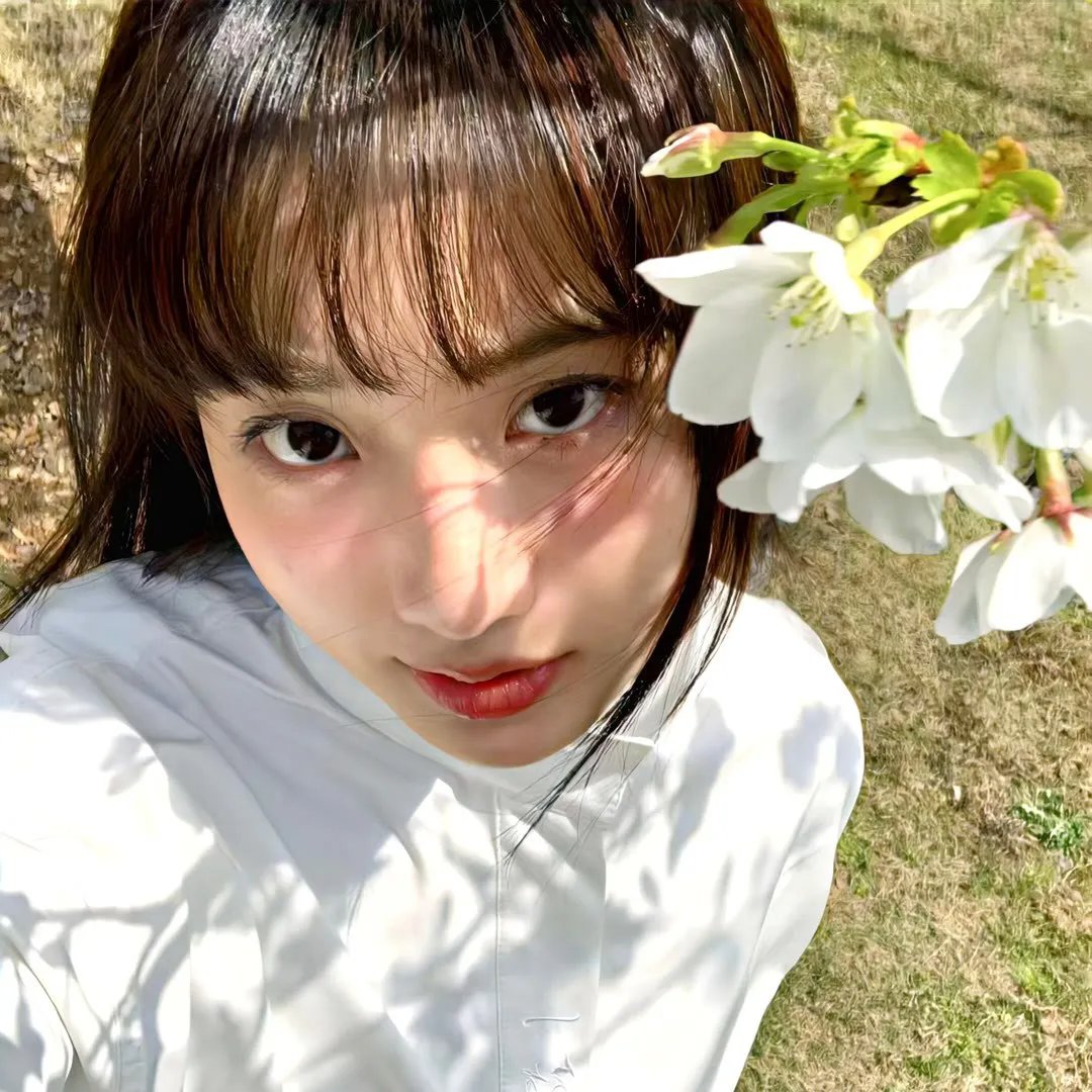 女孩罗塞玛莉